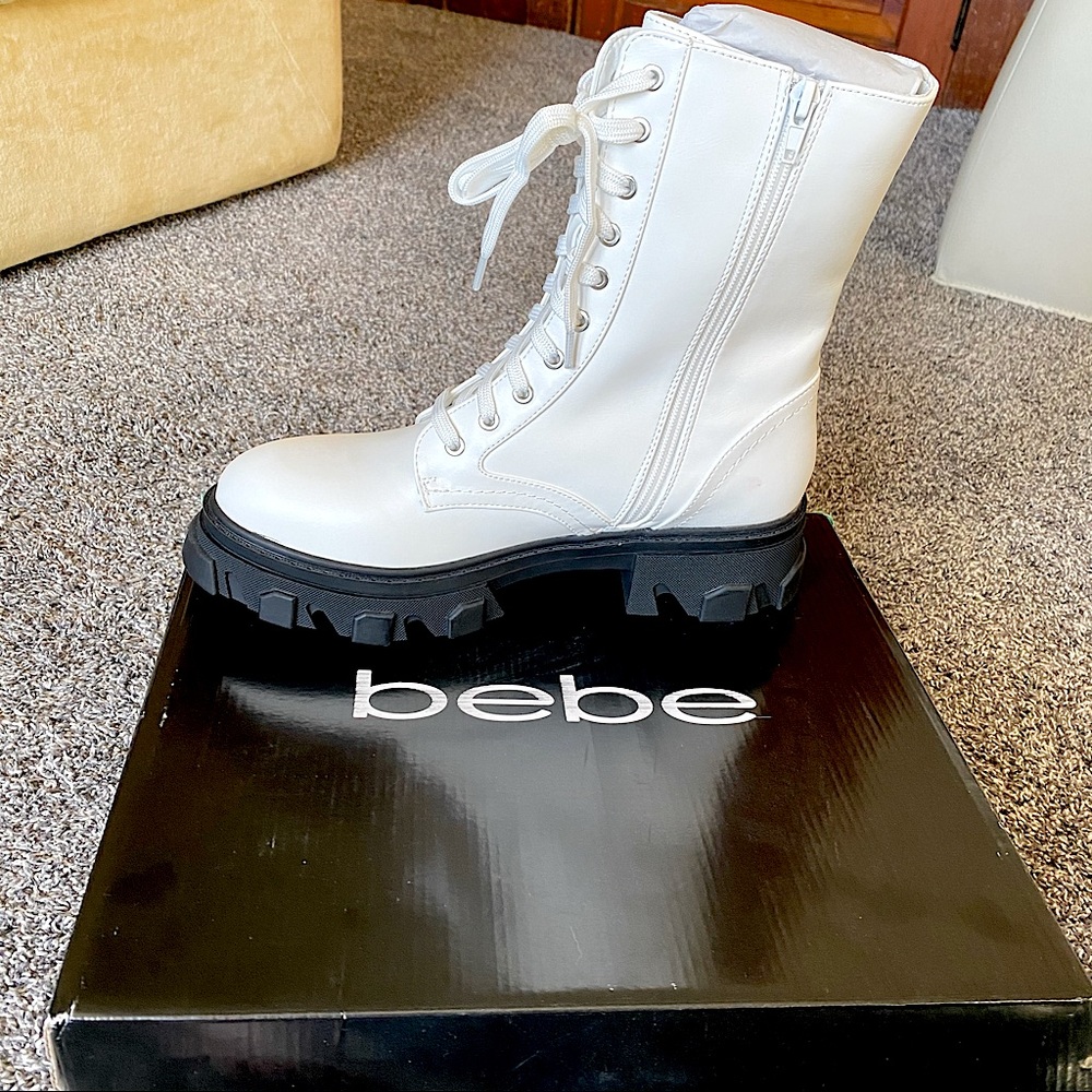 Bebe Oprah white winter boots 8.5